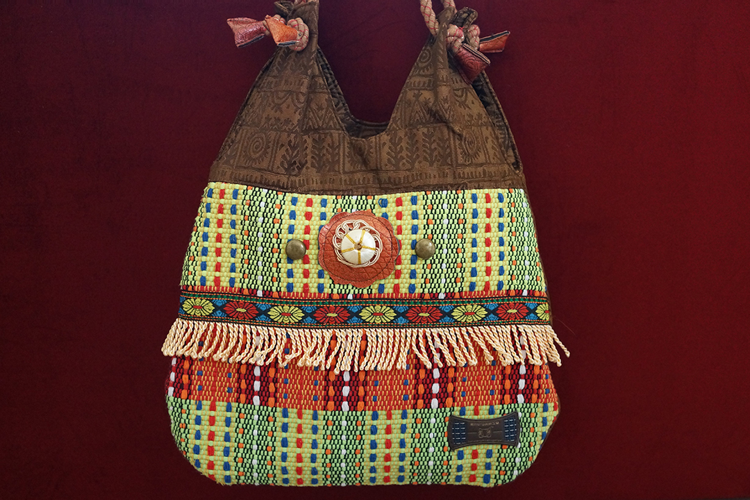 China, Artisan Handbag