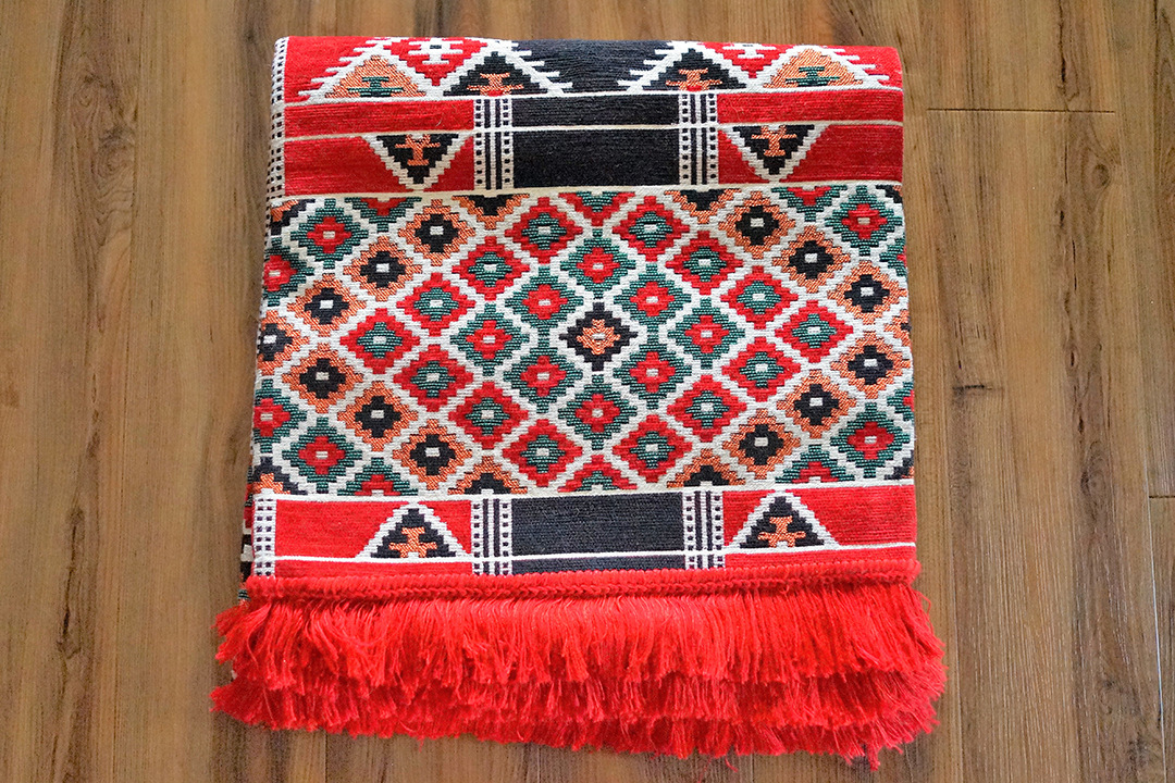 UAE, Abu Dhabi, Syrian Carpet