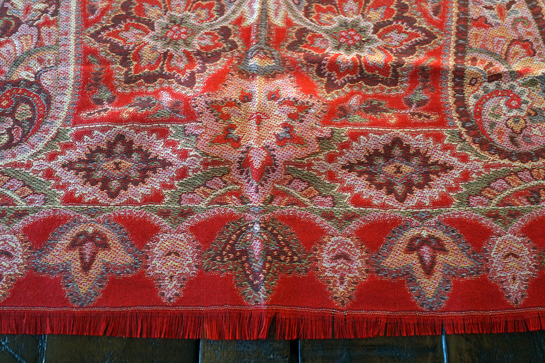 India, Red Shawl