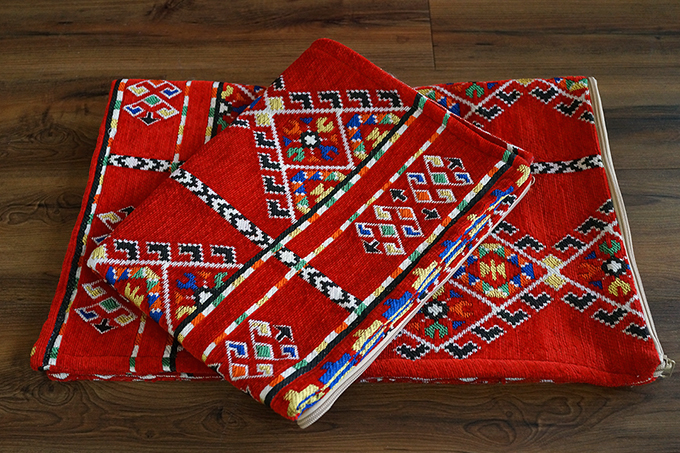 Syrie, Housses de Coussin Rouges